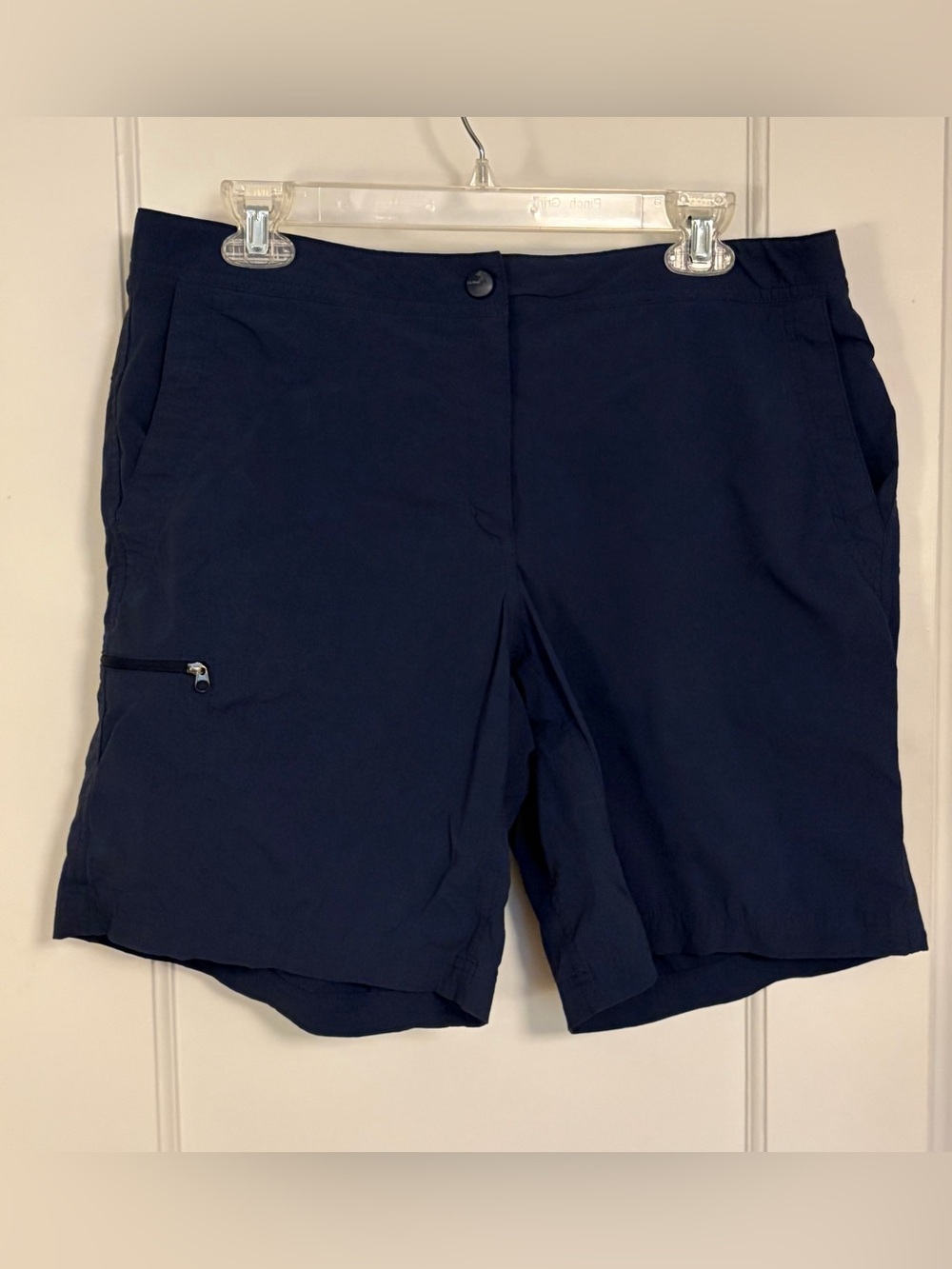 L.L. Bean Women's Water Repellant Comfort Trail Shorts Mid Rise Adjustable Waist